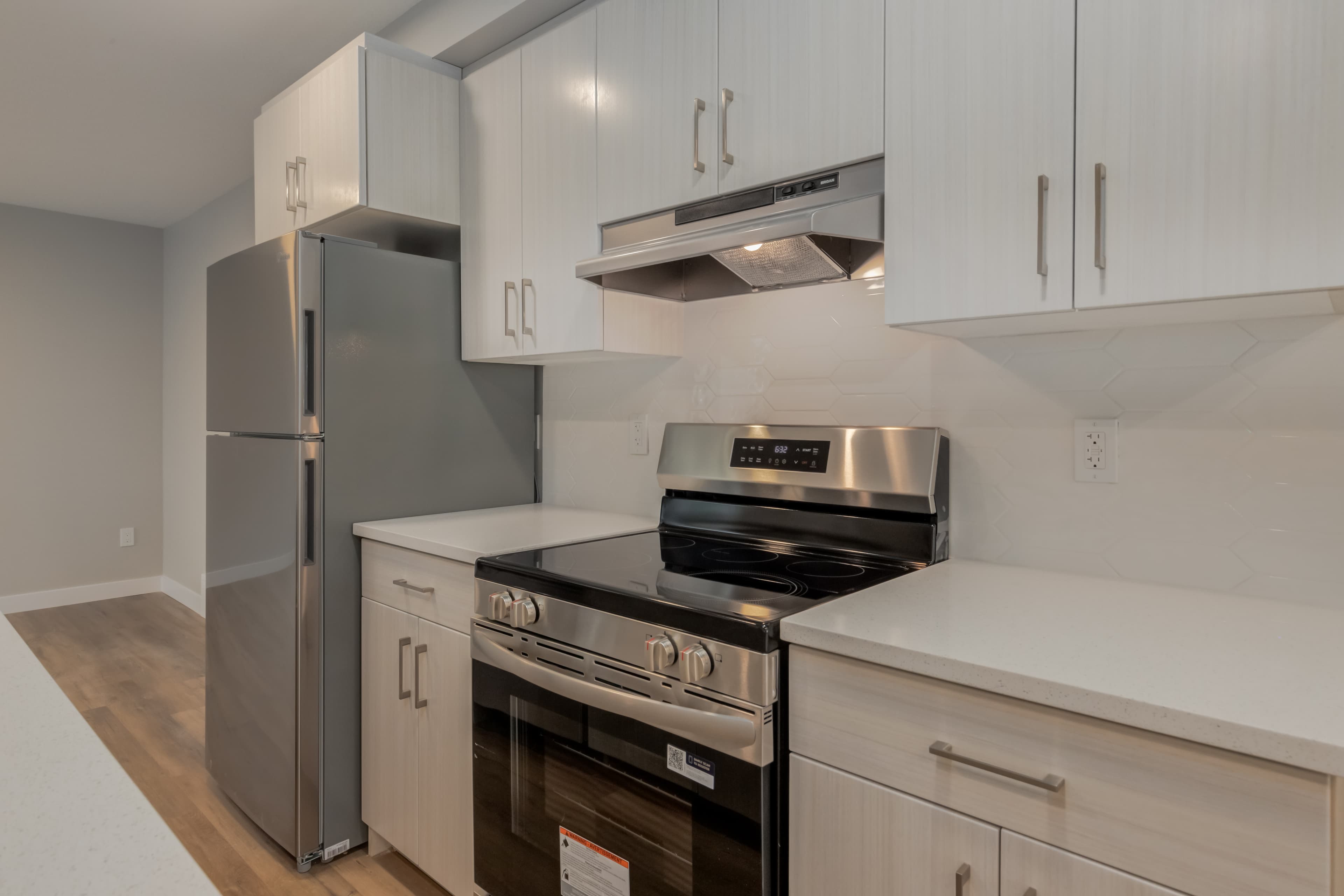 Open Kitchen & Living